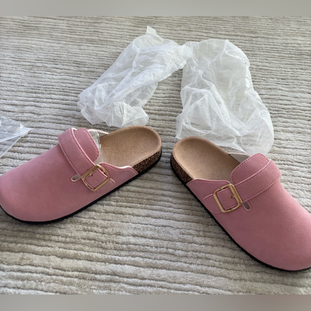 Pink faux Suede Women's Slip-On :
/ Clog Shoes